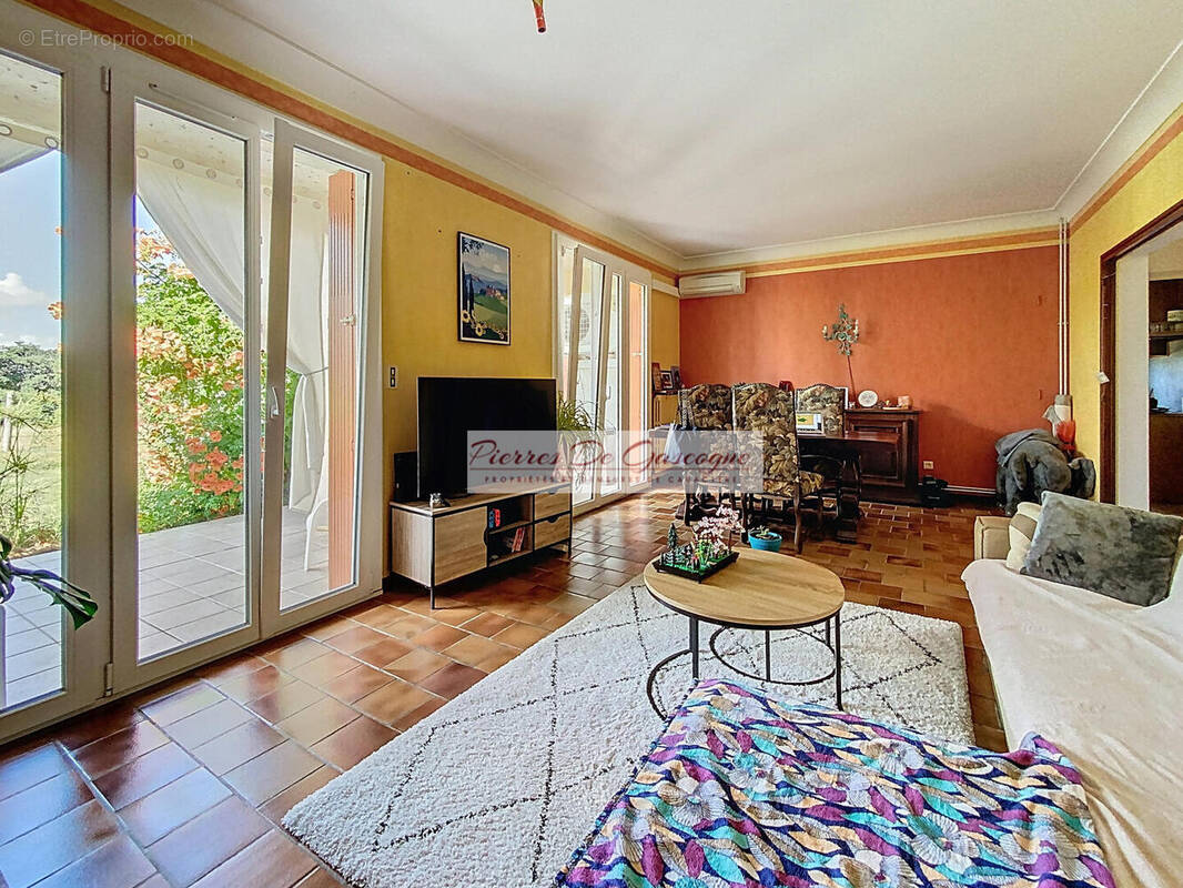 Maison de plain-pied dans un cadre exceptionnel et calme absolu - photo 3