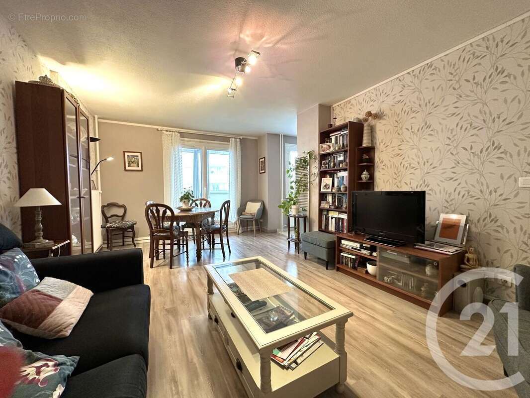 Appartement à VILLEURBANNE