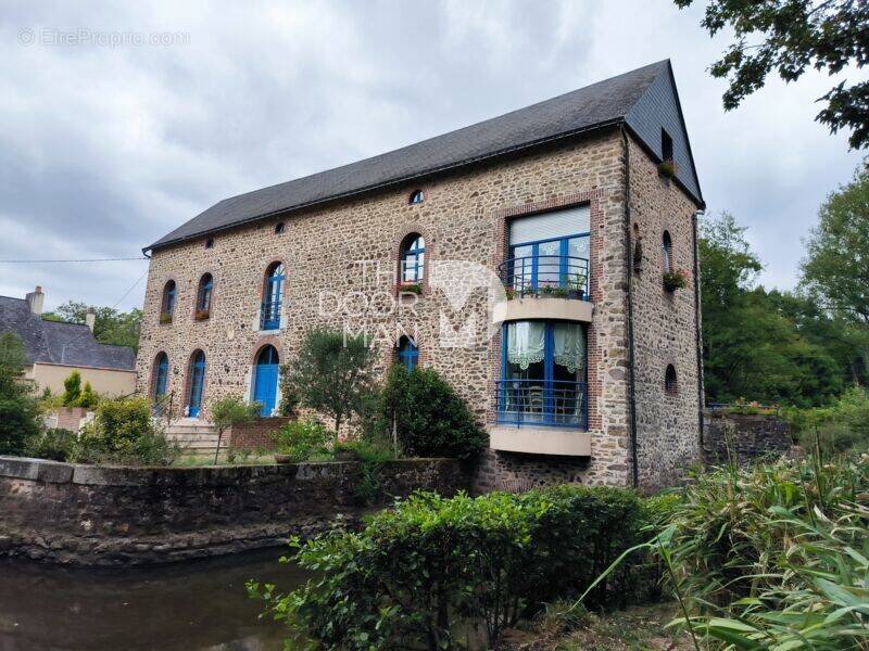 Maison à SAINT-CENERE