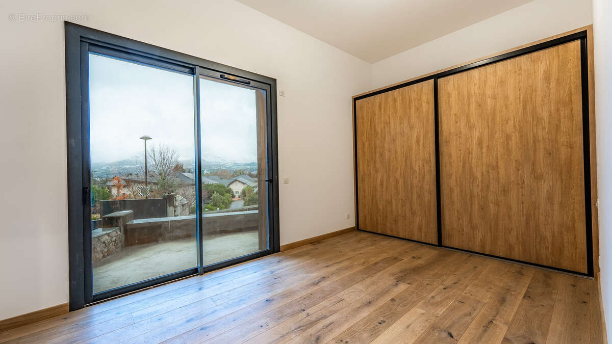 Appartement à SAINT-ALBAN-LEYSSE