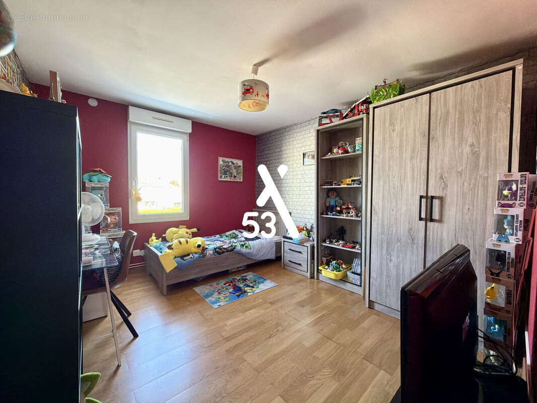 Maison 92 m² à Longuenesse  - photo 7