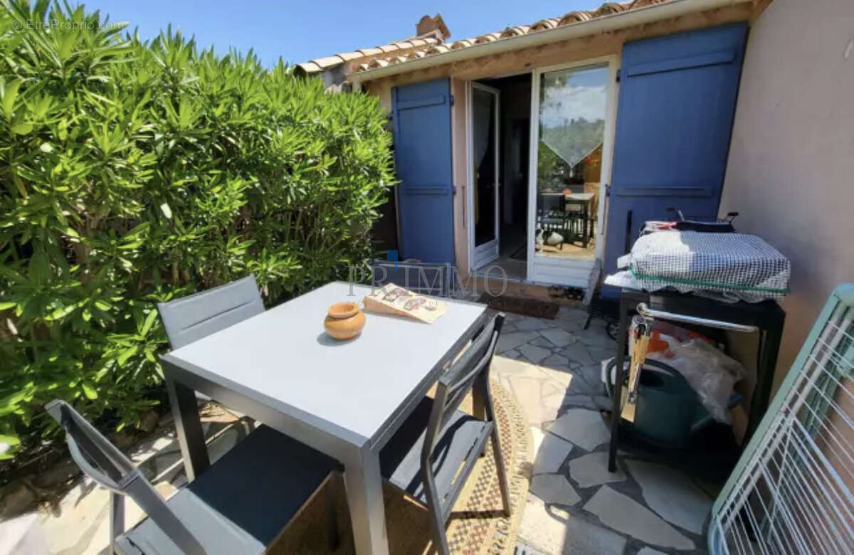 Appartement à LES ISSAMBRES