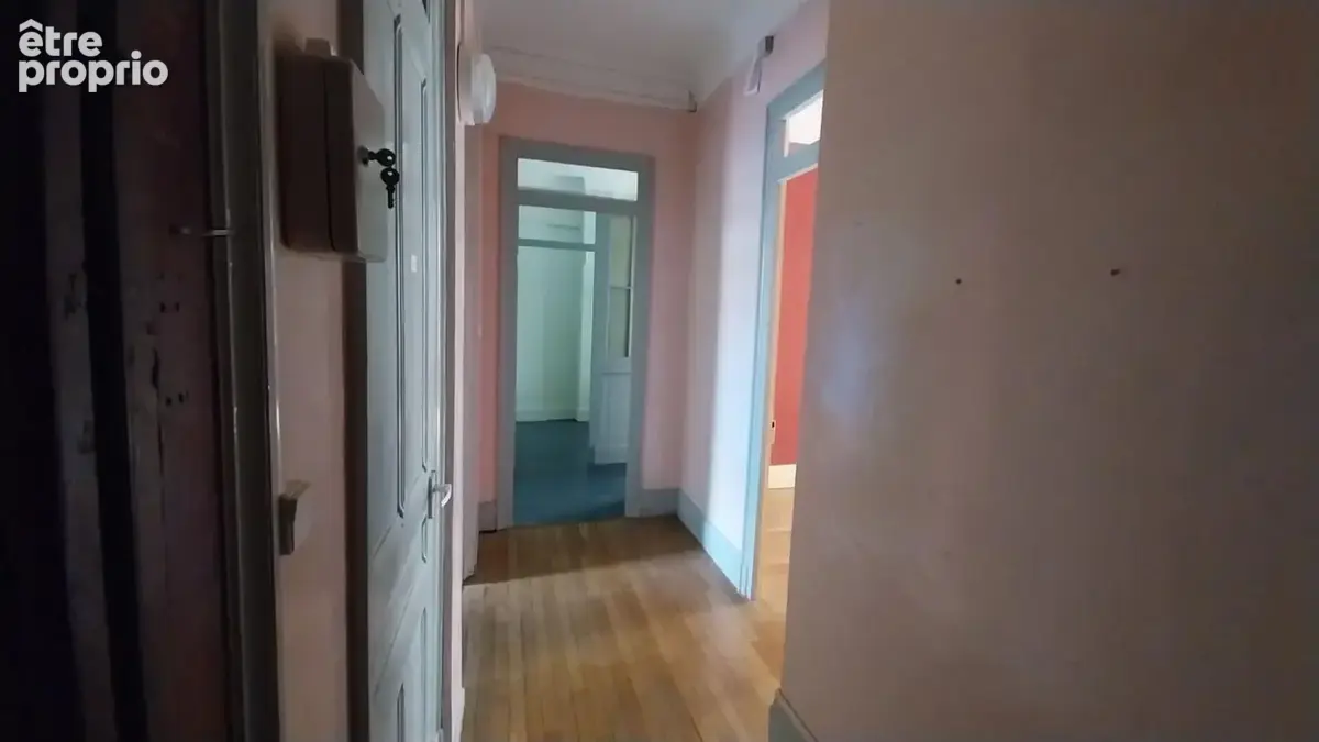 Exclusivité : 3 pièces de 75 m² à fort potentiel à Villeurbanne Hyper-centre - photo 6
