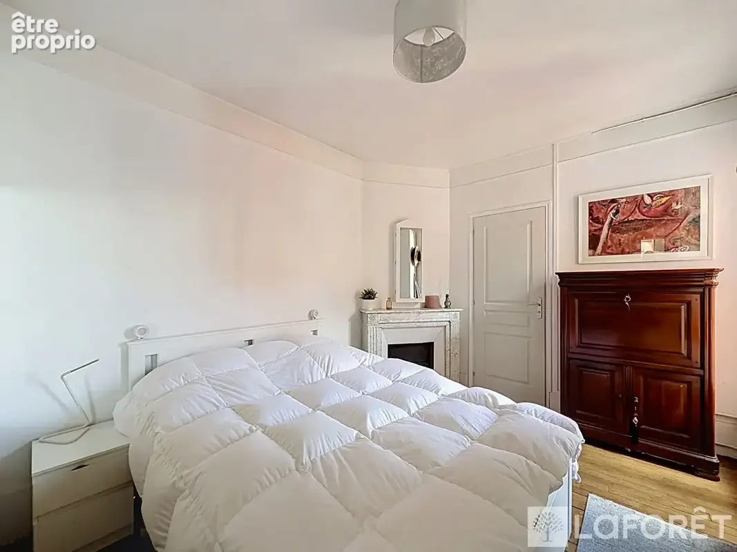 Vincennes Coeur de Ville  Dernier étage avec ascenseur  57 m²  3 pièces - photo 3