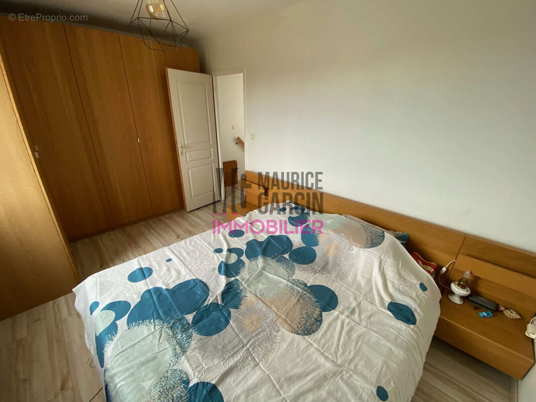 Maison 114 m² à L'isle-Sur-La-Sorgue  - photo 6
