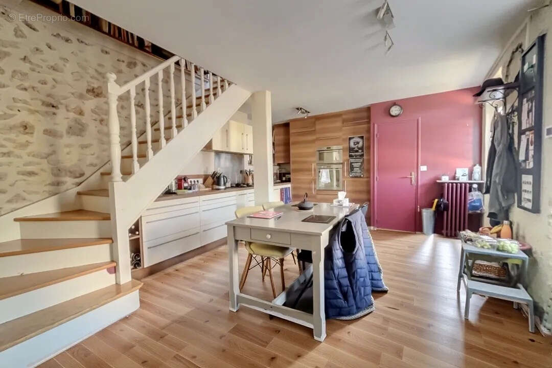 Maison à GIF-SUR-YVETTE