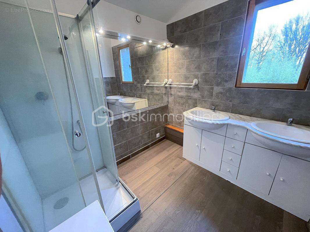 Maison à VILLEMUR-SUR-TARN