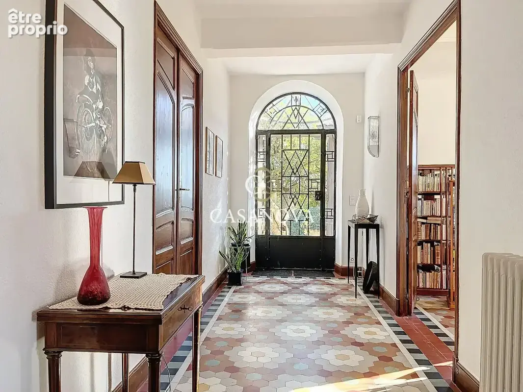 secteur Pezenas - Maison Bourgeoise   391 m2  6 chambres  1 548 m2  piscine - photo 2