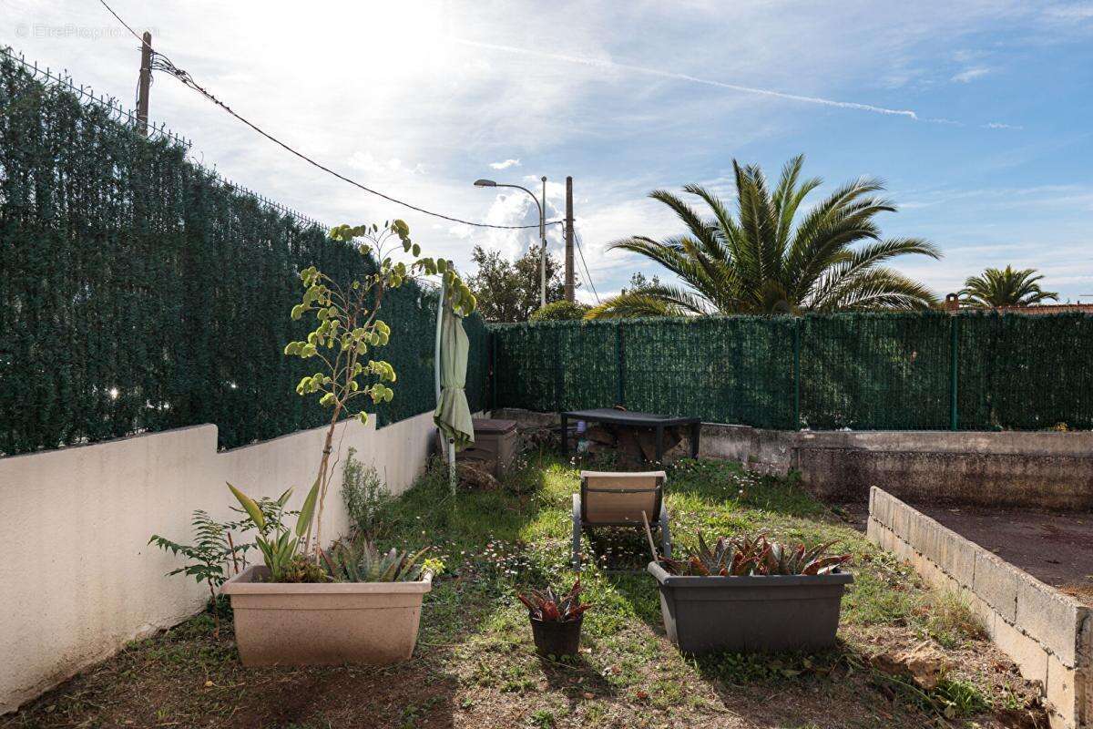 Appartement à PEYMEINADE