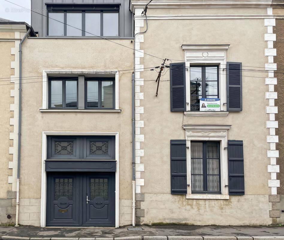 Maison à LAVAL