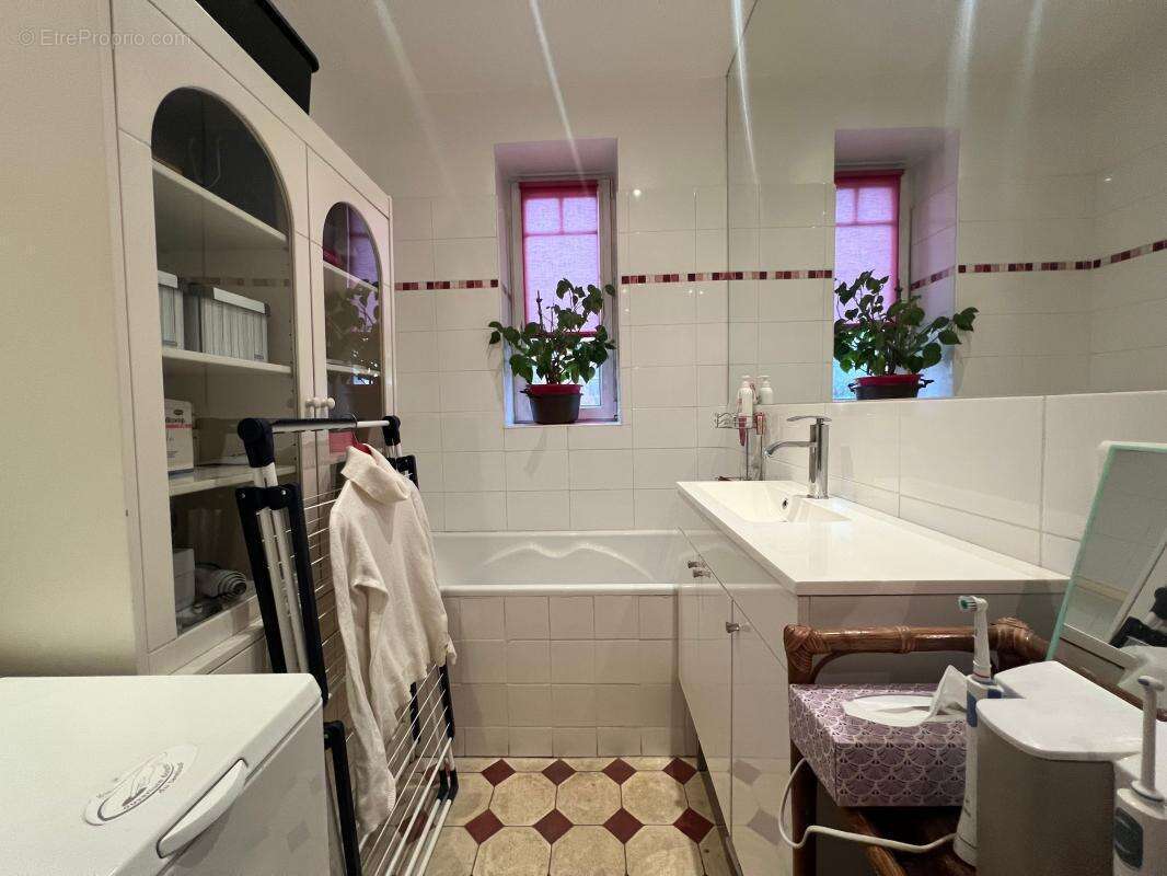 Appartement à LYON-3E