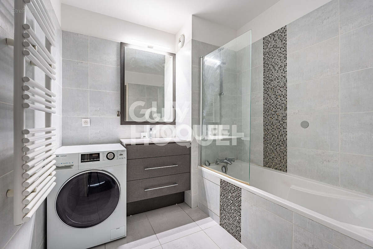 Appartement à ASNIERES-SUR-SEINE