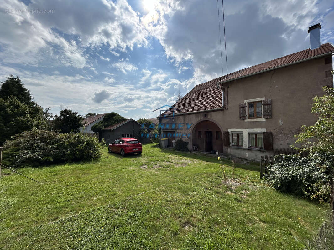 Maison à ROYE