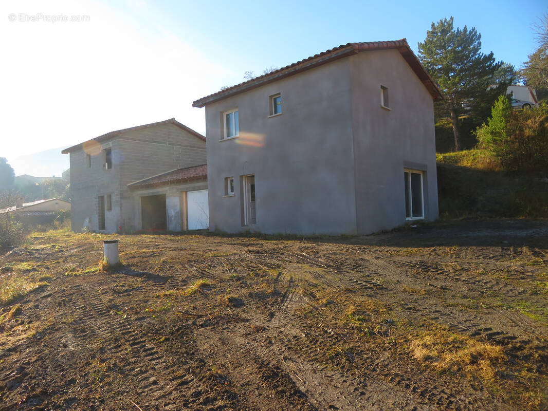 Maison à QUILLAN