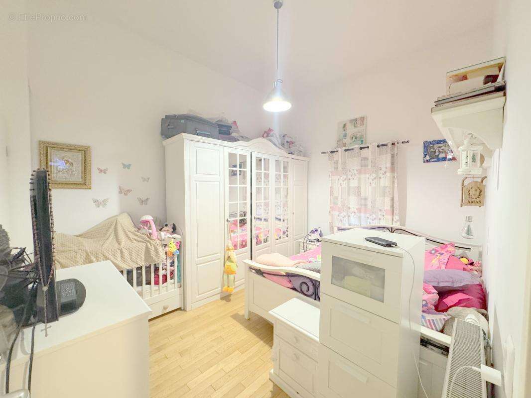 Appartement à vendre plein centre ville - photo 5