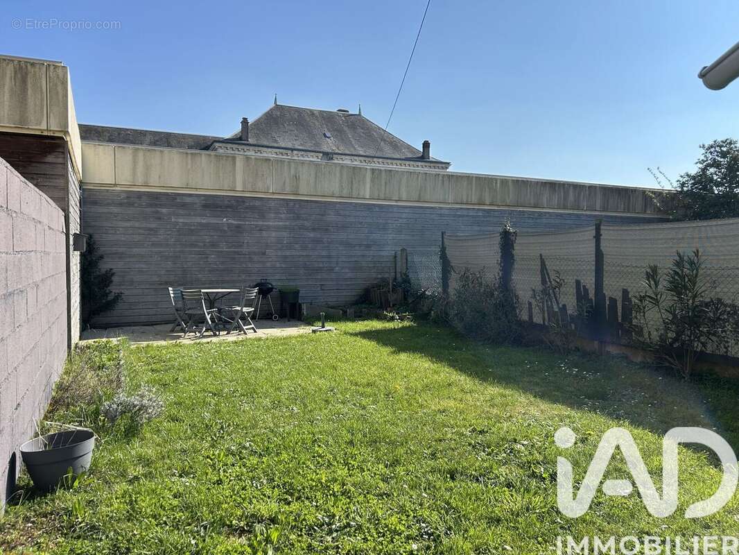 Photo 9 - Maison à SAINT-LAURENT-EN-GATINES