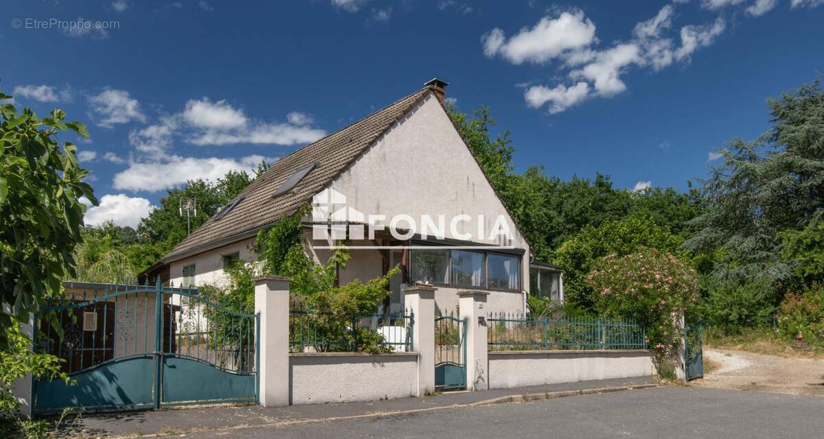 Maison à TREVOUX