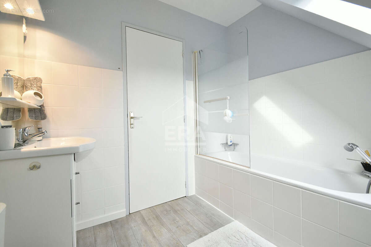 Maison à VILLIERS-SAINT-FREDERIC