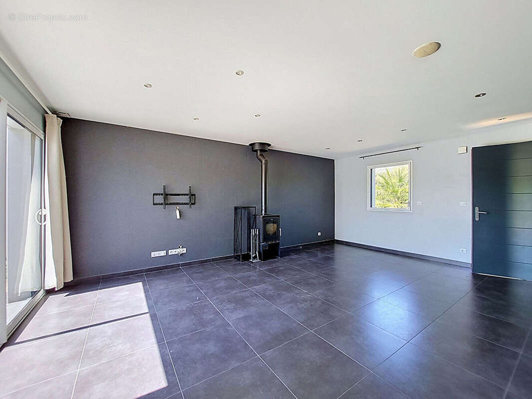 Maison moderne de plain-pied - St Mars du Desert - photo 3