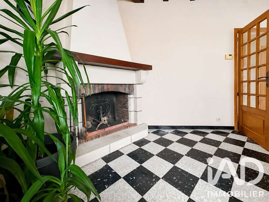 Maison 86 m² à Le Girouard  - photo 5