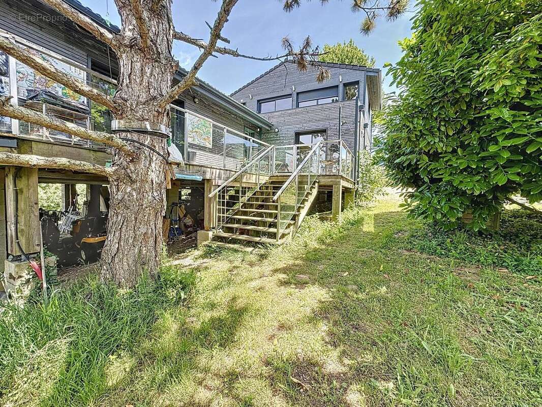 Photo 2 - Maison à CAMBLANES-ET-MEYNAC