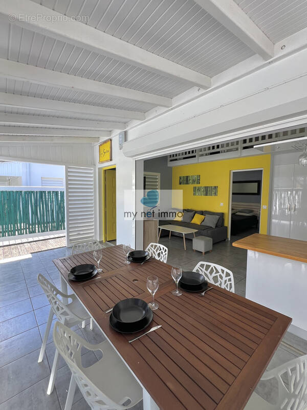 Appartement à SAINTE-ANNE
