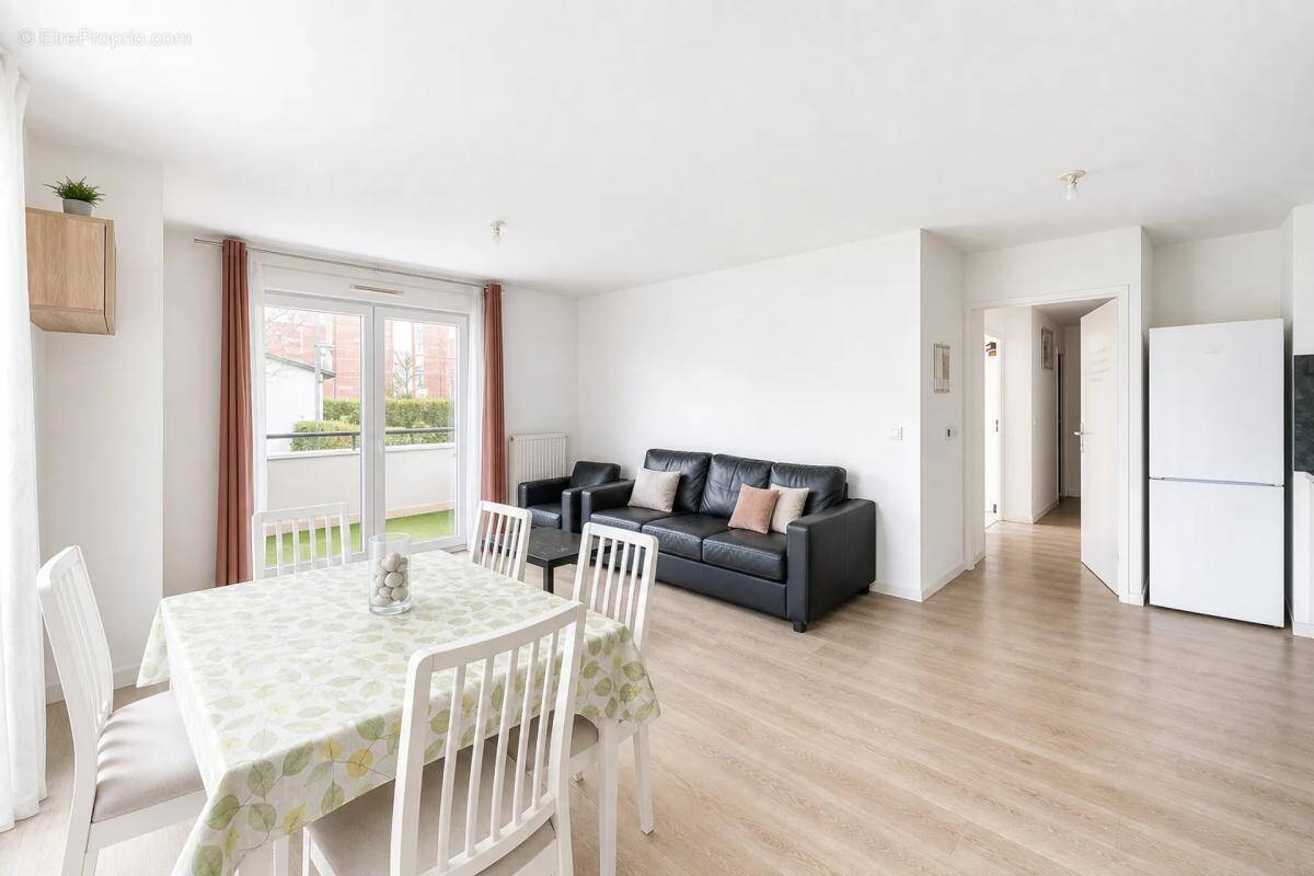 Appartement à SAINT-OUEN-L'AUMONE