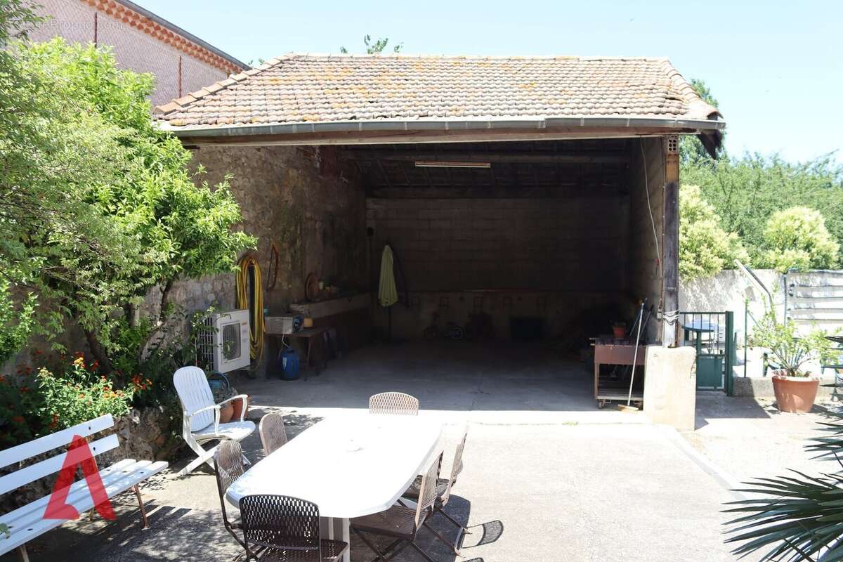 Maison à MAGALAS