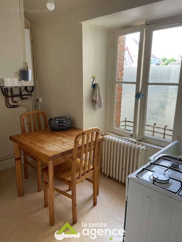 Maison à COSNE-COURS-SUR-LOIRE