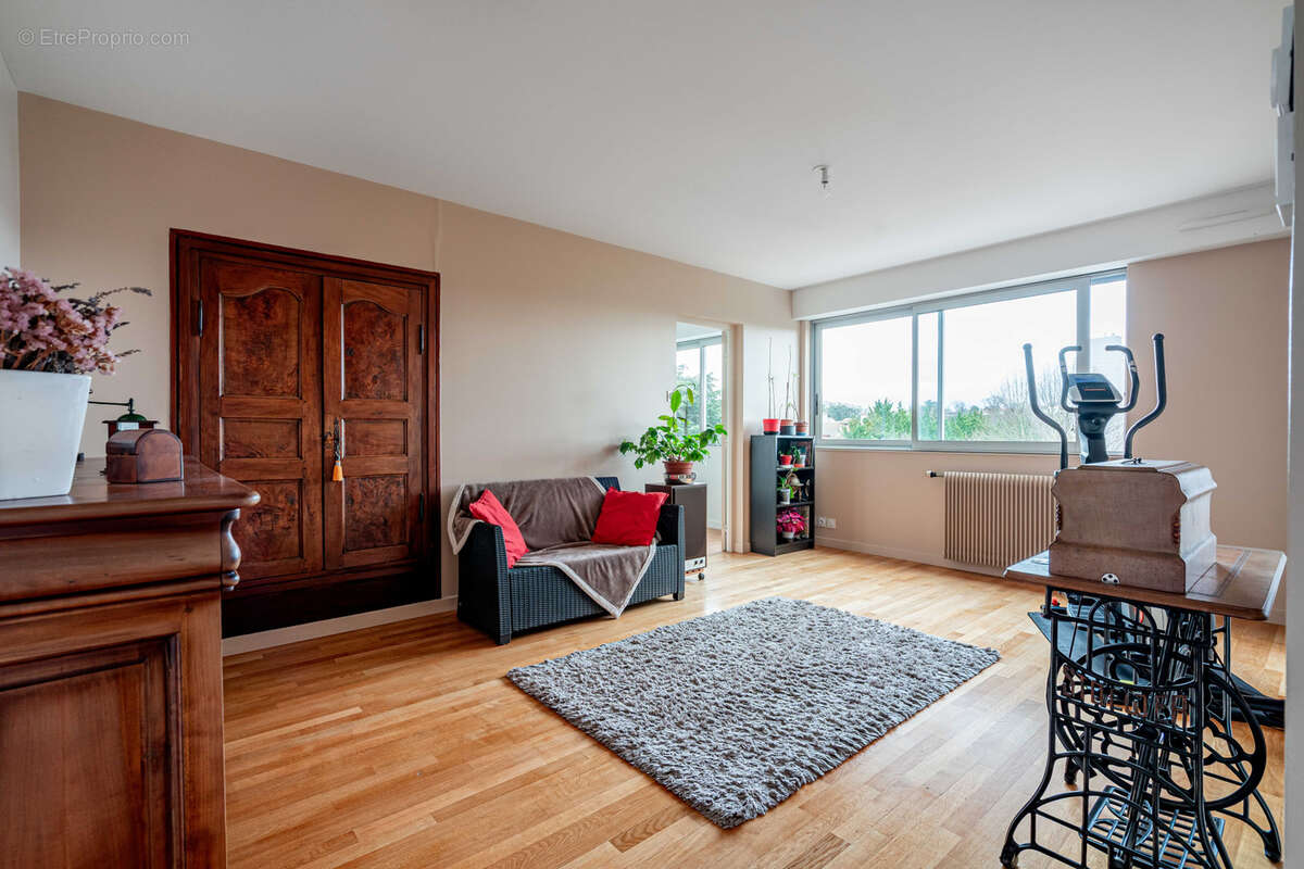 Appartement à CALUIRE-ET-CUIRE