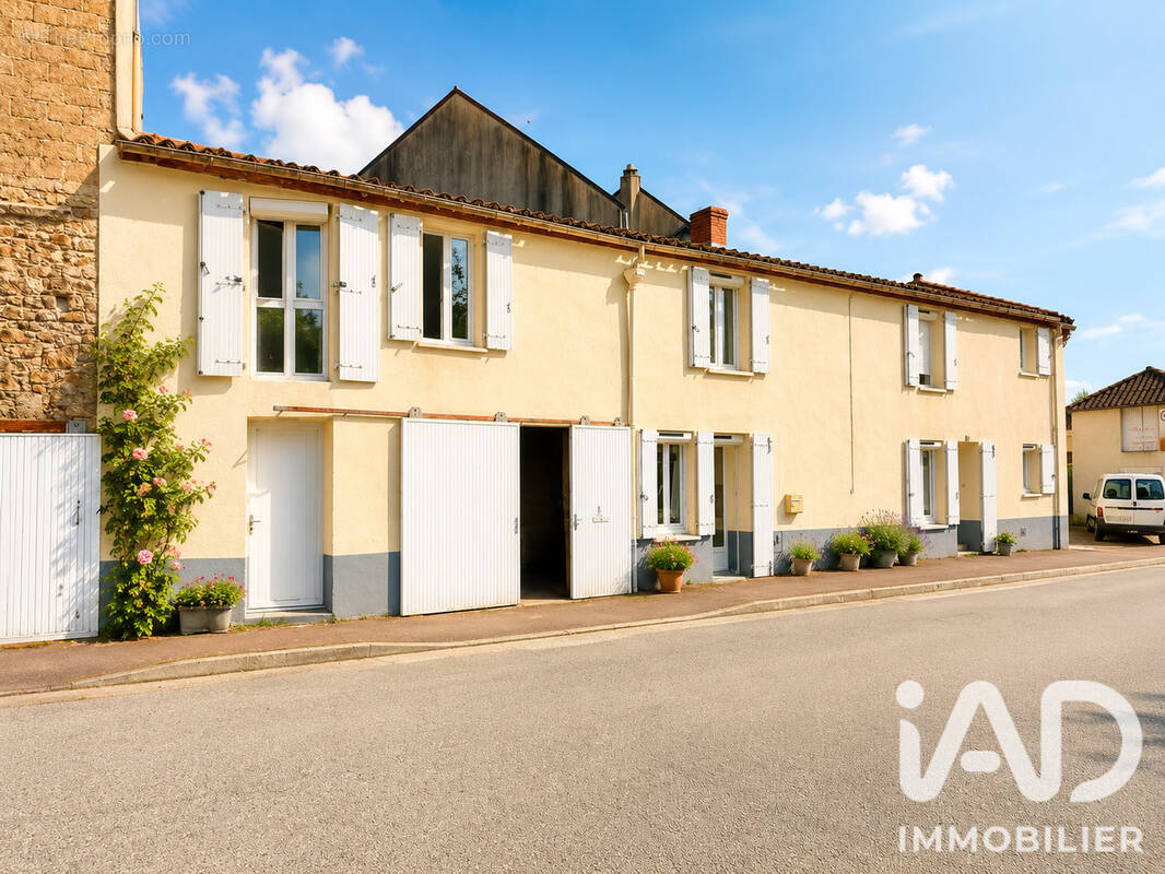 Photo 1 - Maison à LE POIRE-SUR-VIE