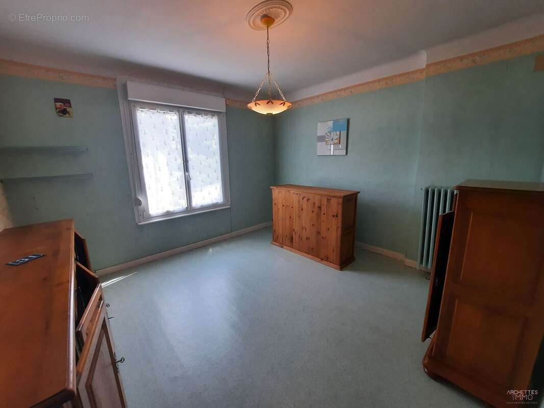 Maison à NOMEXY