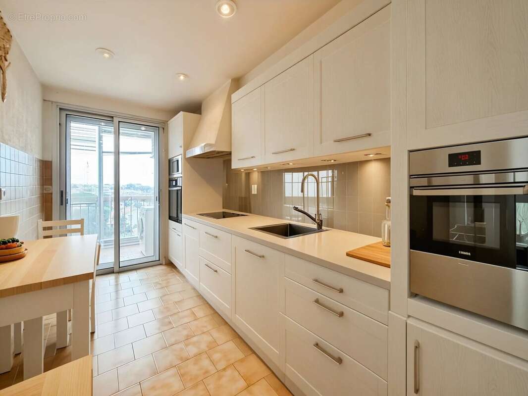 Appartement à CAGNES-SUR-MER