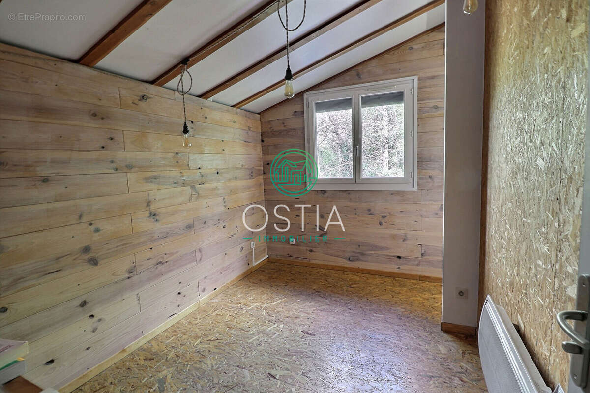 Maison à SAINT-MARTIN-LA-PLAINE