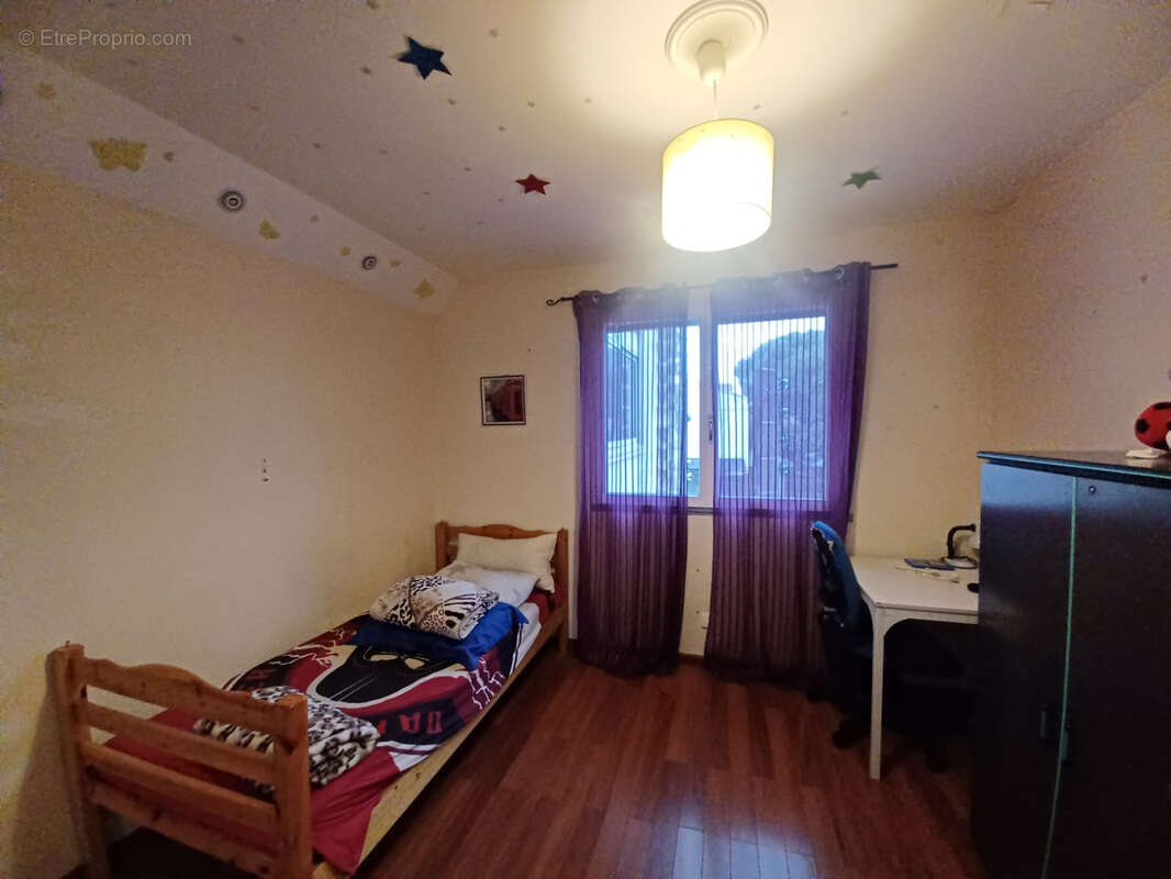 Appartement T3 quartier Font Neuve 2ème étage - photo 9