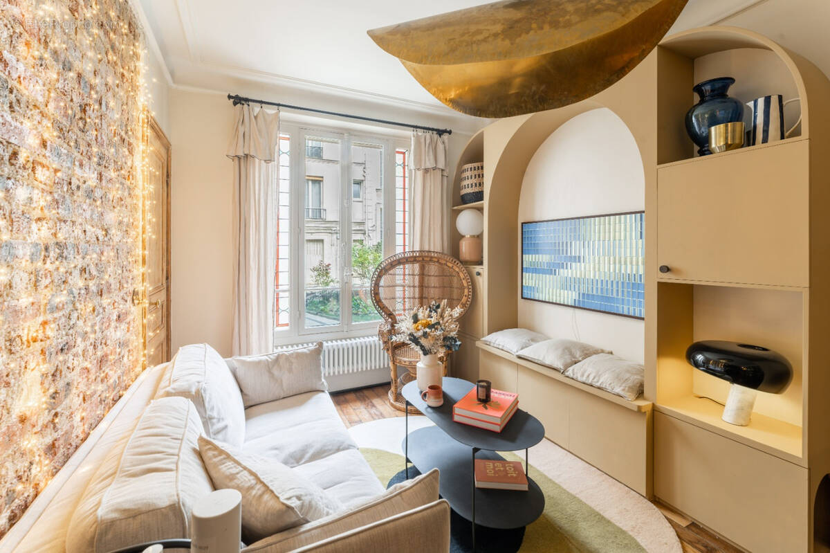 Appartement à PARIS-18E