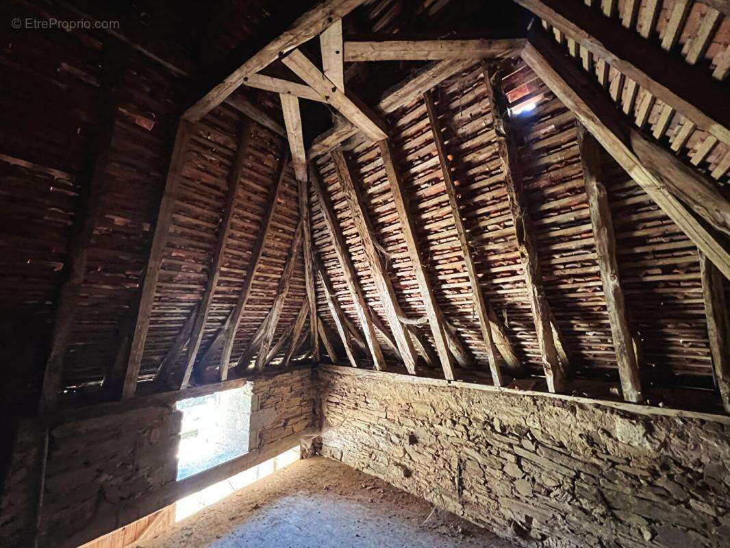 Maison à CLERMONT-D'EXCIDEUIL