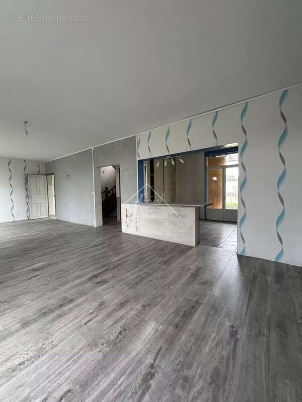 Maison à SAINT-POURCAIN-SUR-SIOULE