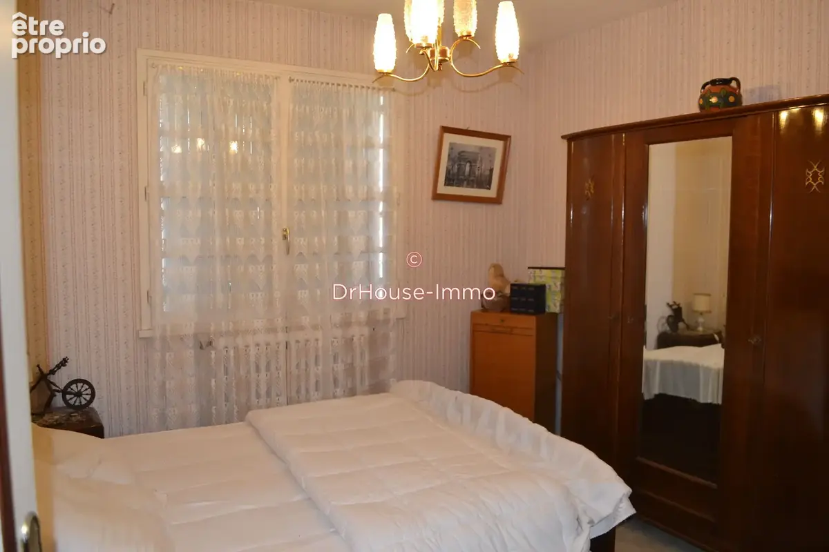 Maison 143 m² à Neuilly-En-Dun  - photo 18