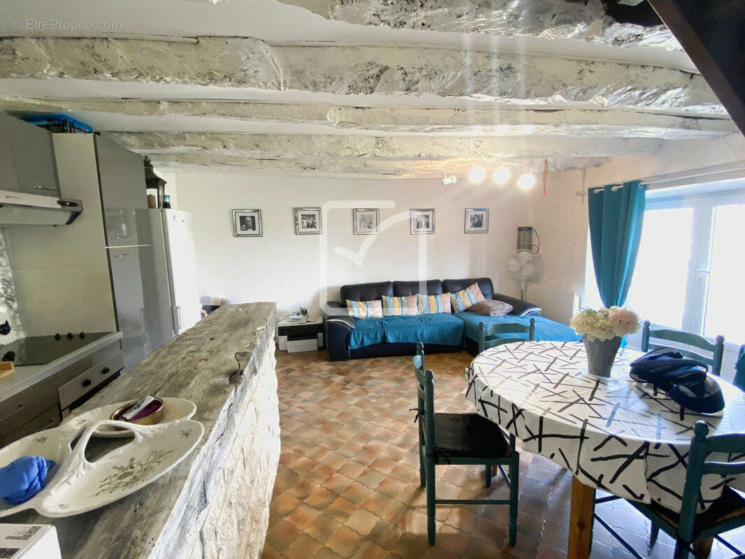 Maison à LIOURDRES