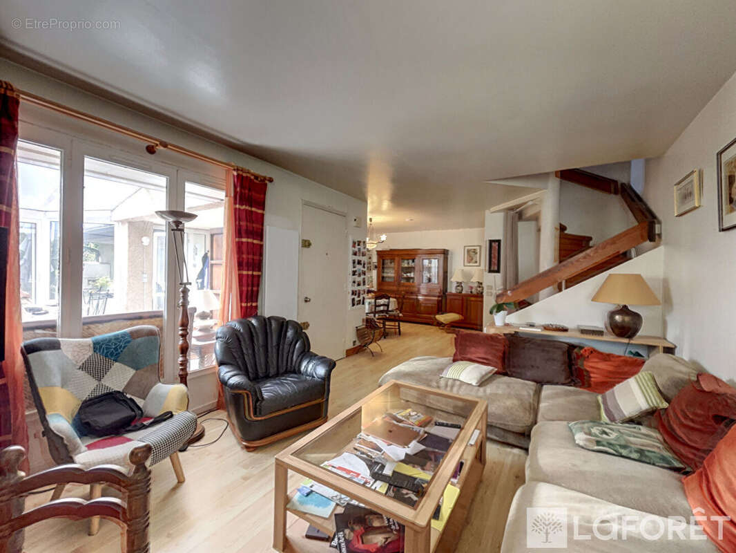 Maison à GIF-SUR-YVETTE