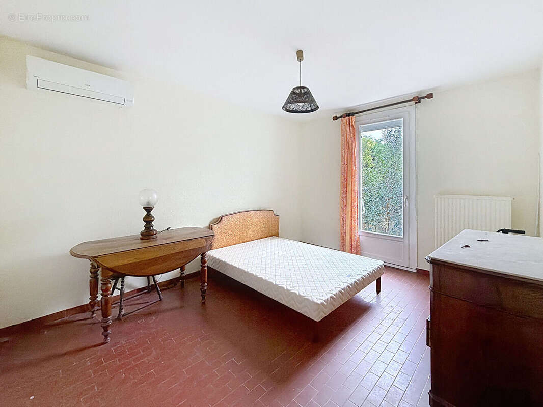 Maison à LES ANGLES