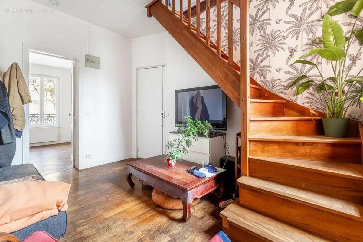 Appartement à AUBERVILLIERS