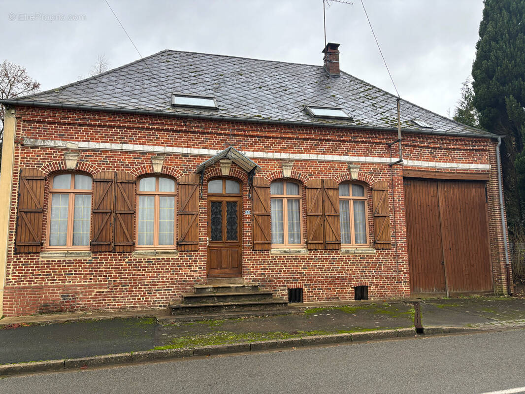 Maison à BERNAVILLE