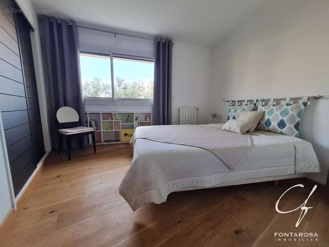 Appartement à FREJUS