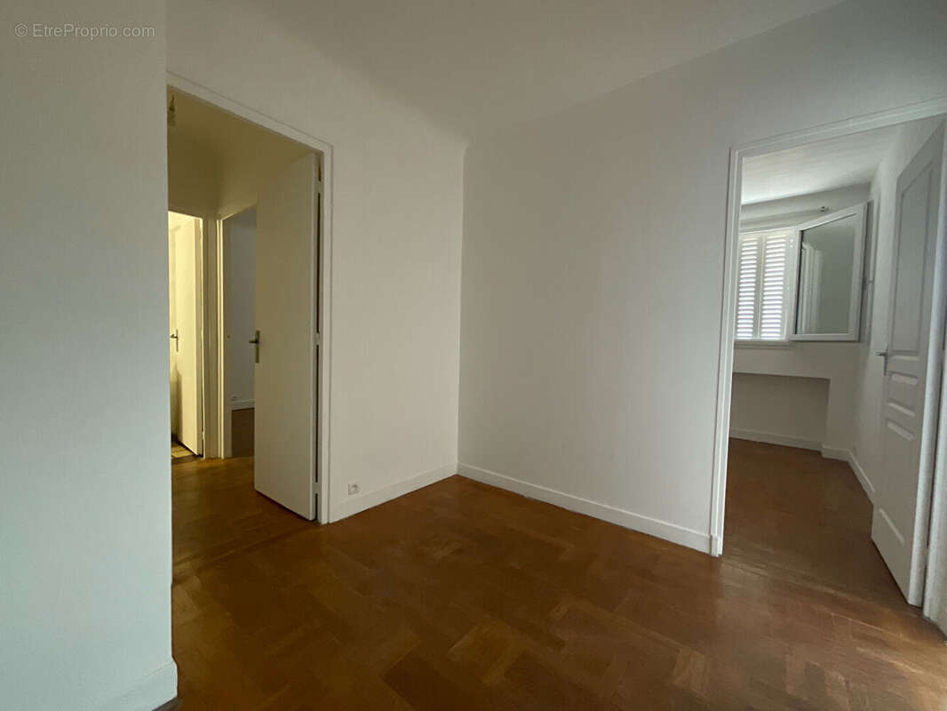 Appartement à LE KREMLIN-BICETRE