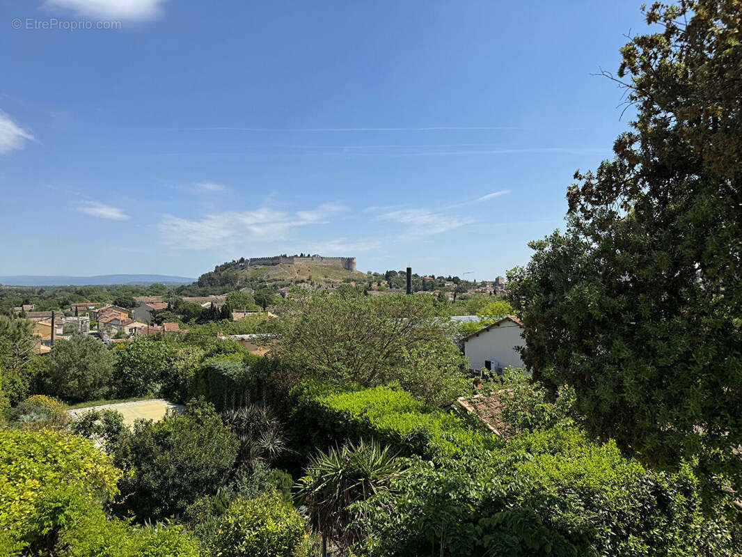 Maison à VILLENEUVE-LES-AVIGNON