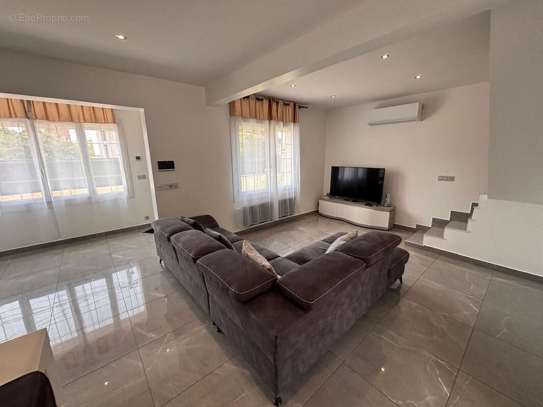 Maison à VILLEPINTE