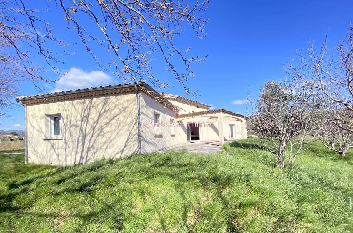 Maison à VILLENEUVE-DE-BERG