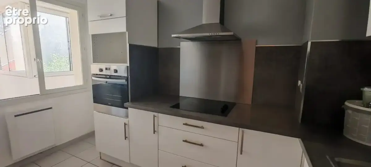 Appartement 52 m² à Epernay  - photo 6